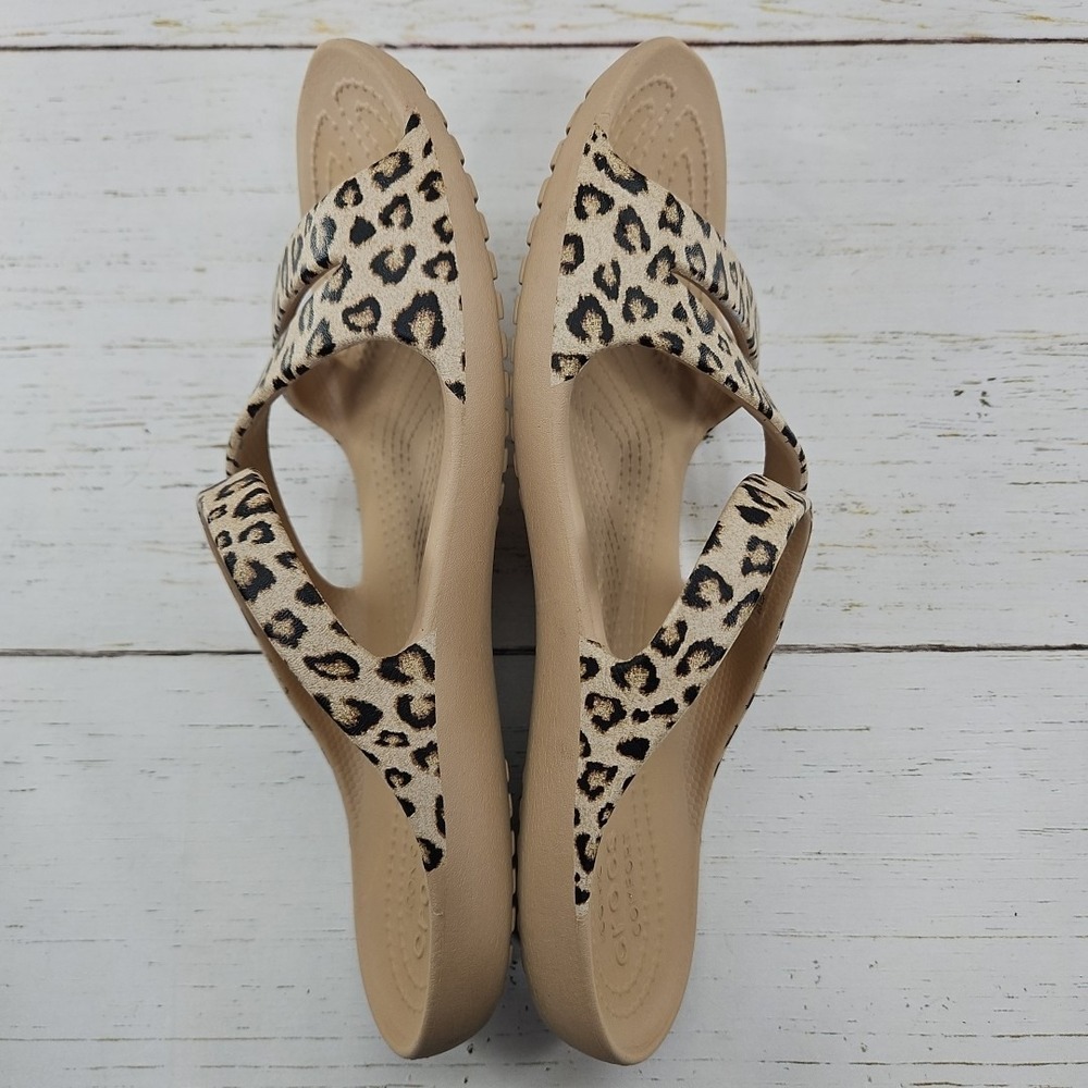 Crocs Kadee II Leopard Womens 8 Beige Slip On Slide Sandals Lightweight 206894 - Picture 7 of 10